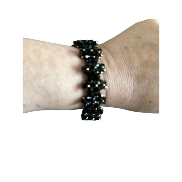 Beautiful Black & Gold Beaded Bracelet - Picture 7 of 7
